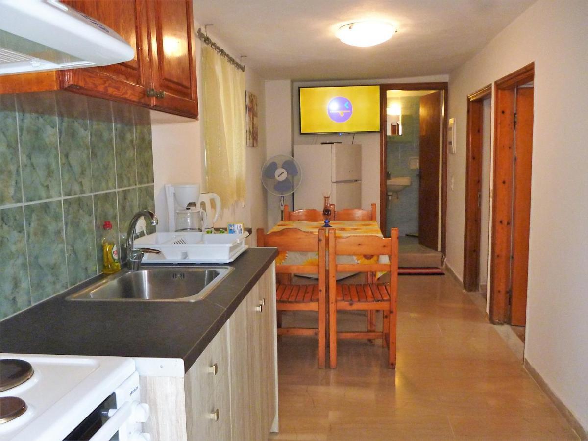 Ferienwohnung Giannis Agios Georgios Pagon Exterior foto